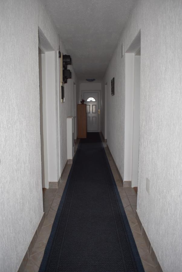 Apartments Zara Екстериор снимка